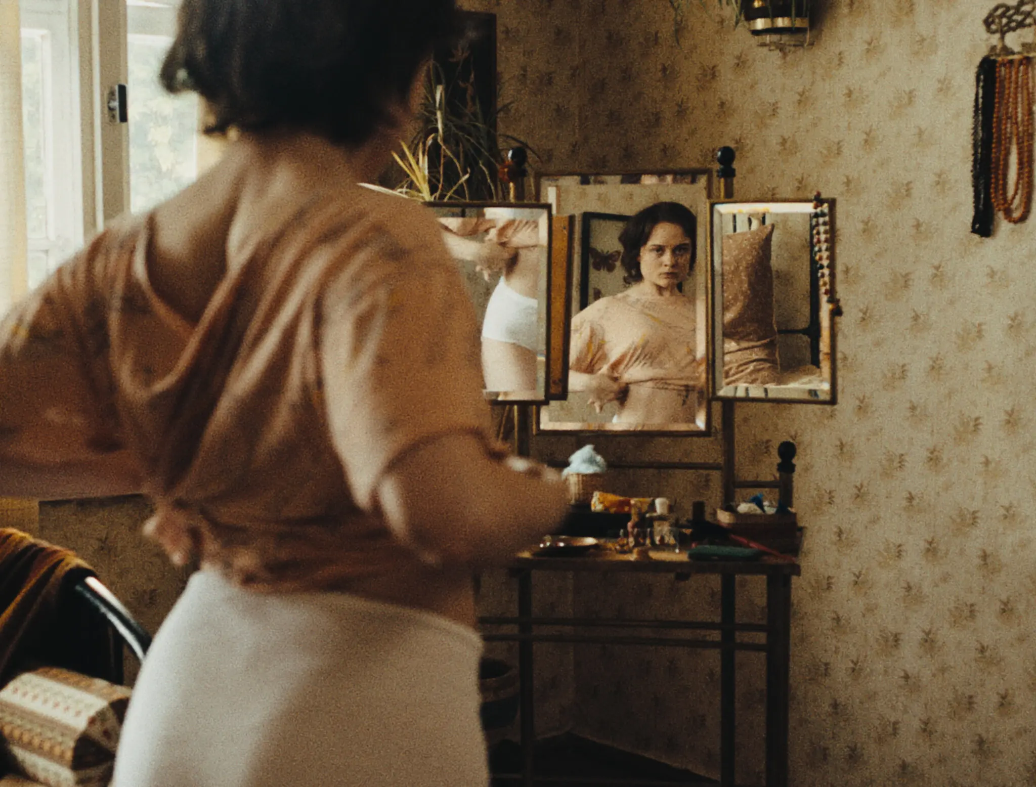 Пальма найкращому: “Sound of Falling” – ранній фаворит Канн